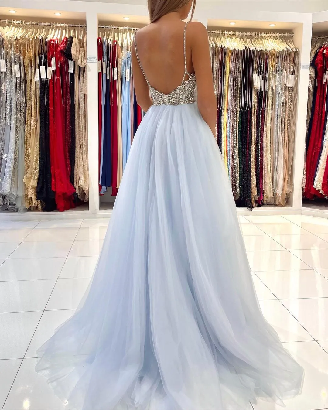 Beautiful Sweetheart Prom Dress Long Backless Tulle Evening Gowns
