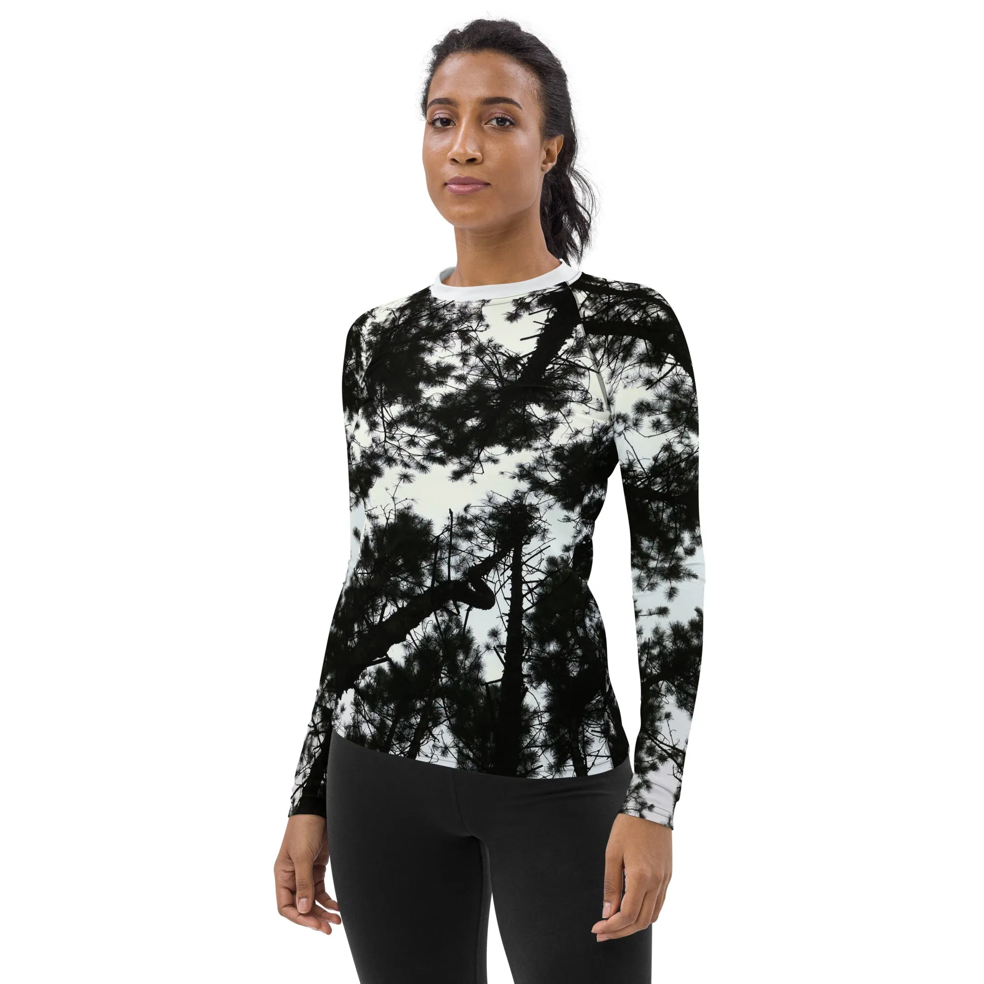 Black & White Runners Activewear Top. Alpine Air- Long Sleeved Rashguard Top. Women's Fitness Wear WickedYo.