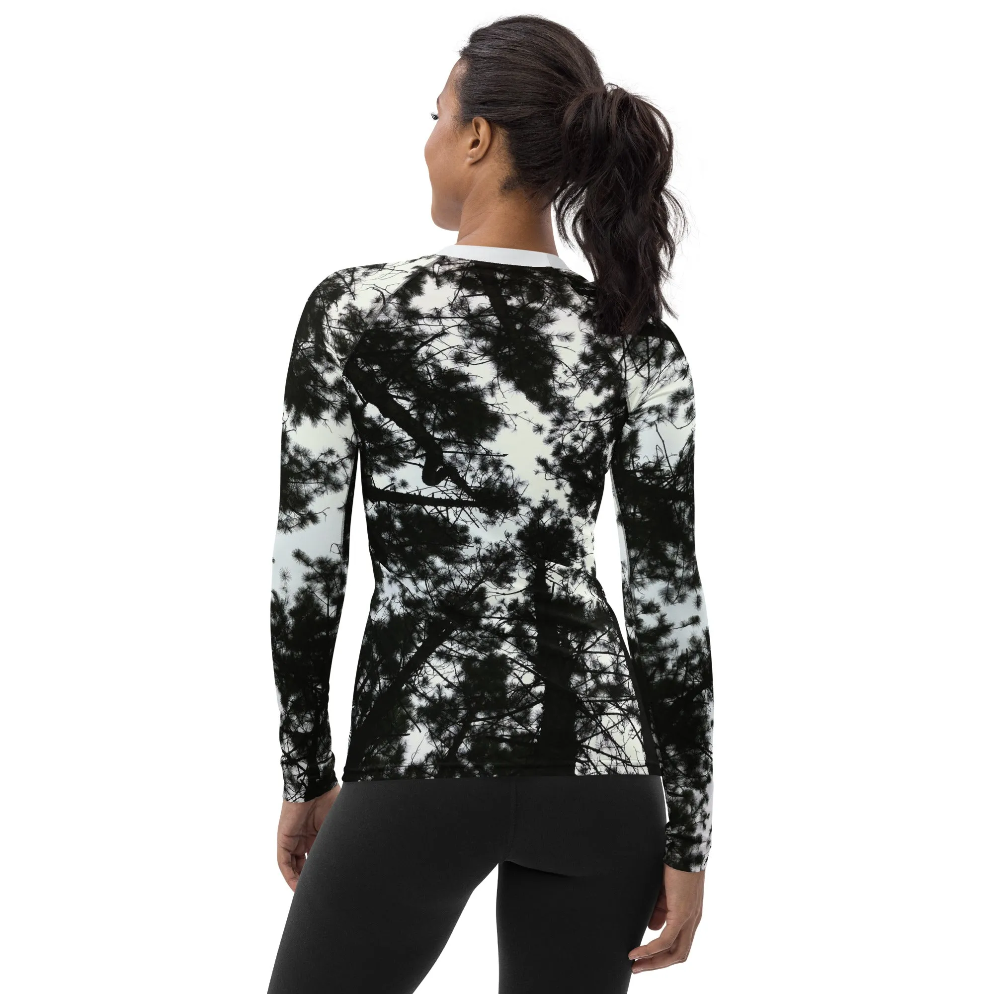 Black & White Runners Activewear Top. Alpine Air- Long Sleeved Rashguard Top. Women's Fitness Wear WickedYo.