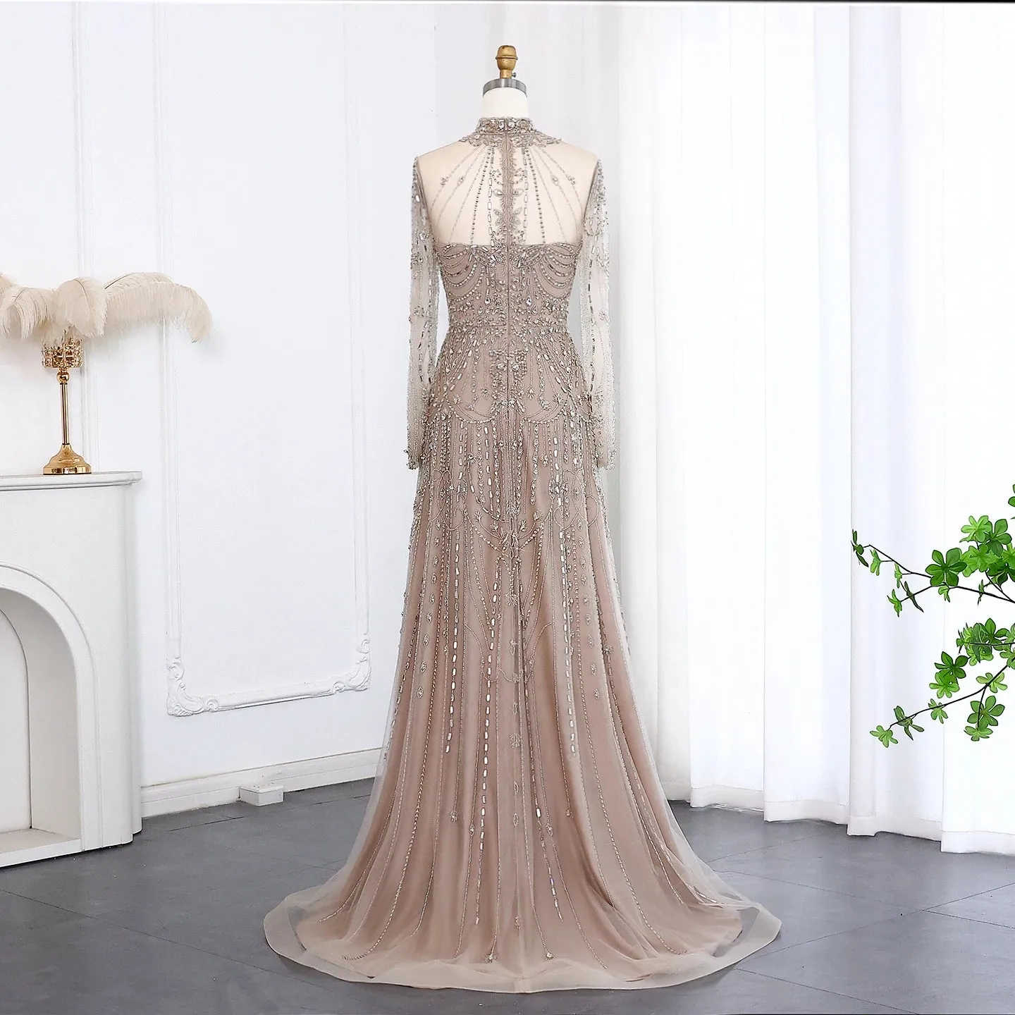 Blue Long Sleeves High Neck Formal Gowns