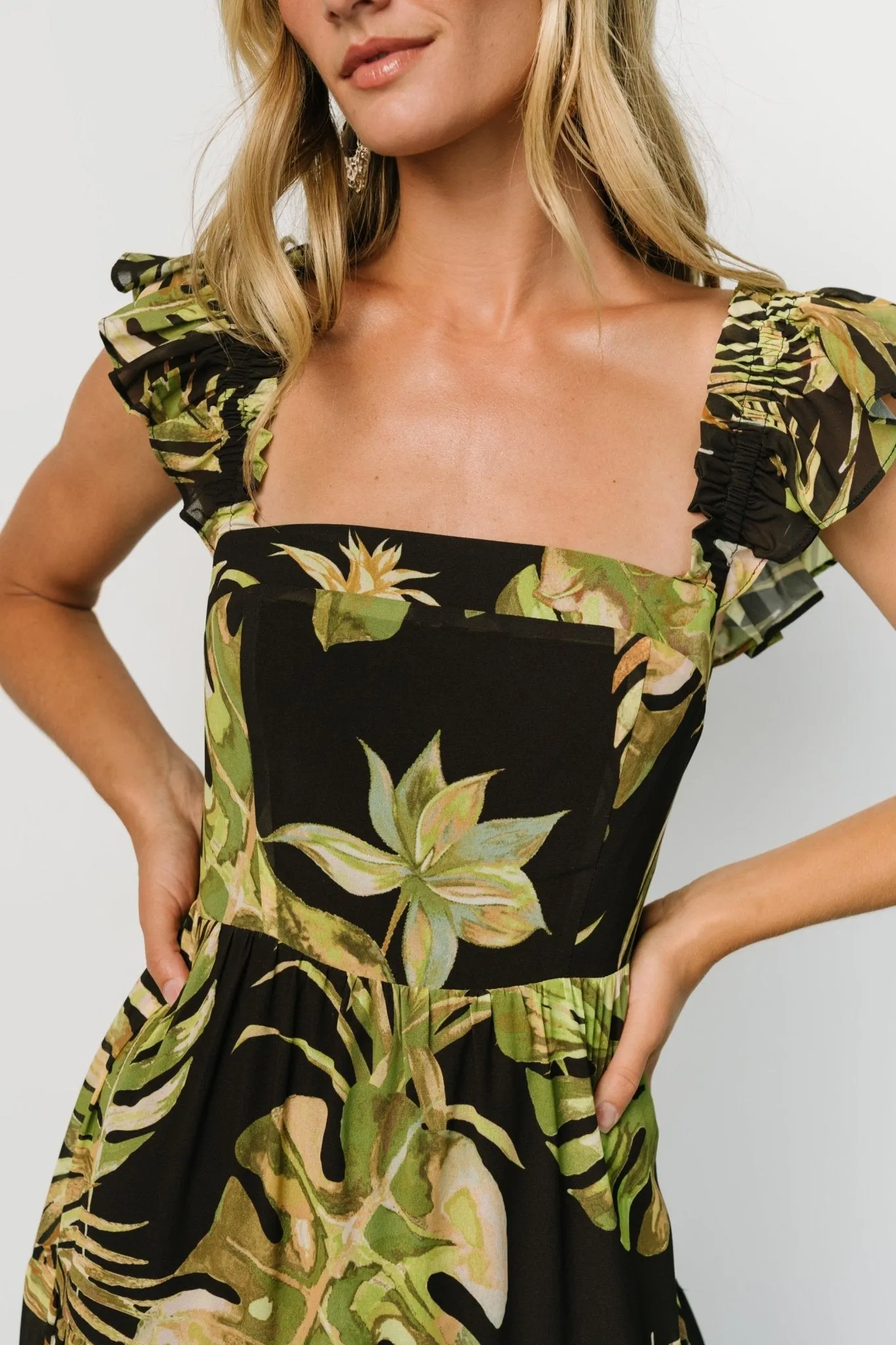 Encinitas Maxi Dress | Tropical Green   Black