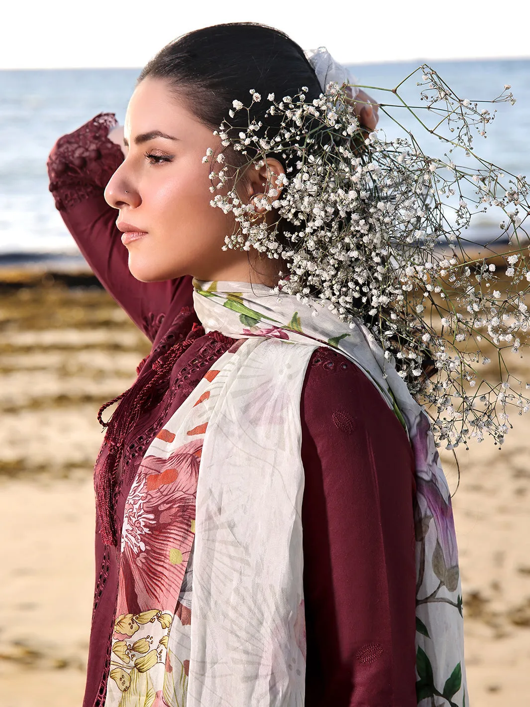 Izel | Saahil Signature Lawn 24 | LALEEN