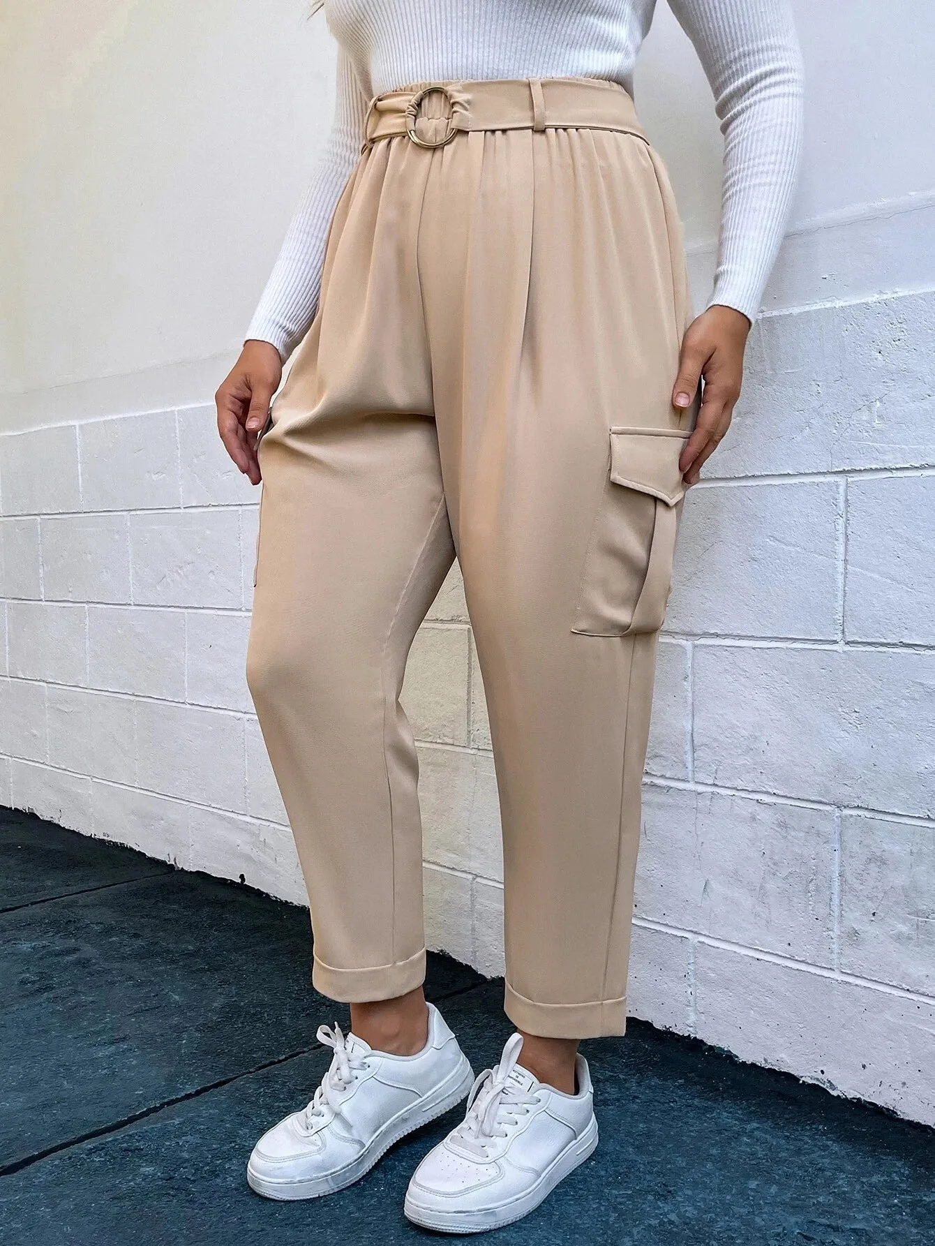 Stylish Flap Pocket Belted Cargo Pants